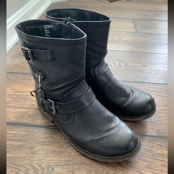 Stevie’s Black Zipper Detail Moto Boots Size 5 - Picture 2 of 9